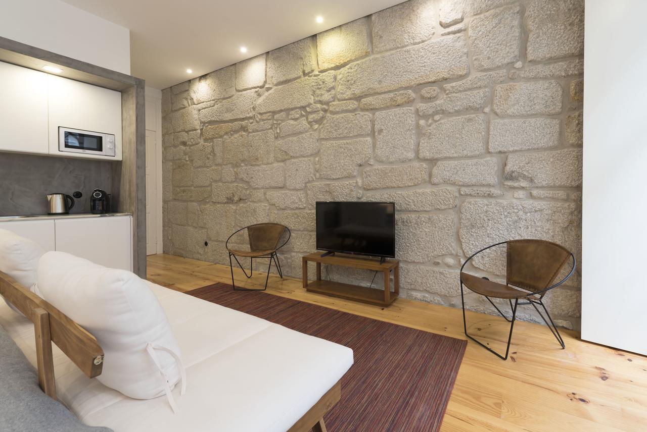 Lovelystay - Rico'S Apartment - Almada 1ºf Porto Exterior photo